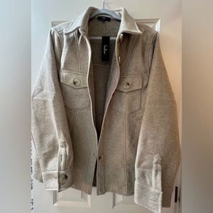 NWT Lulu’s Shacket Size Large